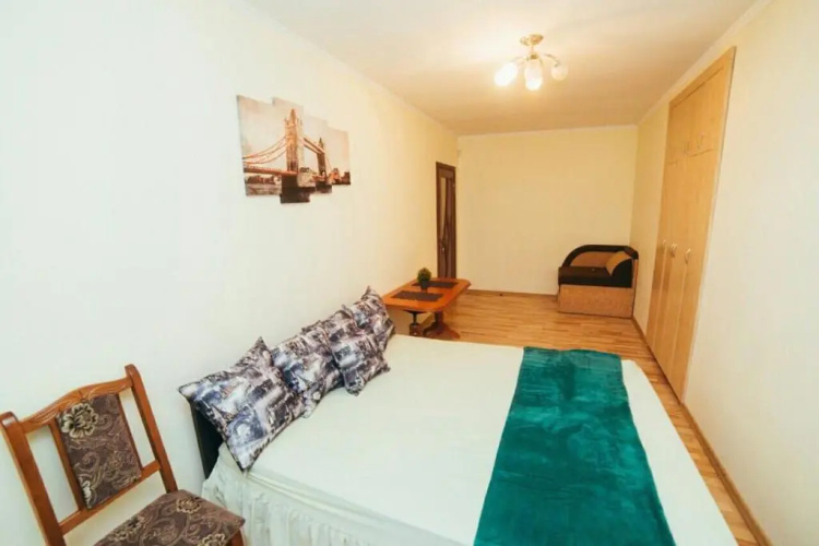 Apartment on Sichovyh Striltsiv