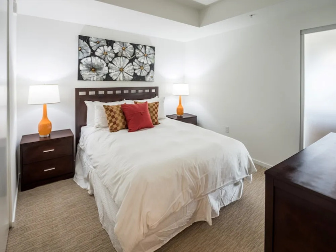 Bluebird Suites at Park Crest