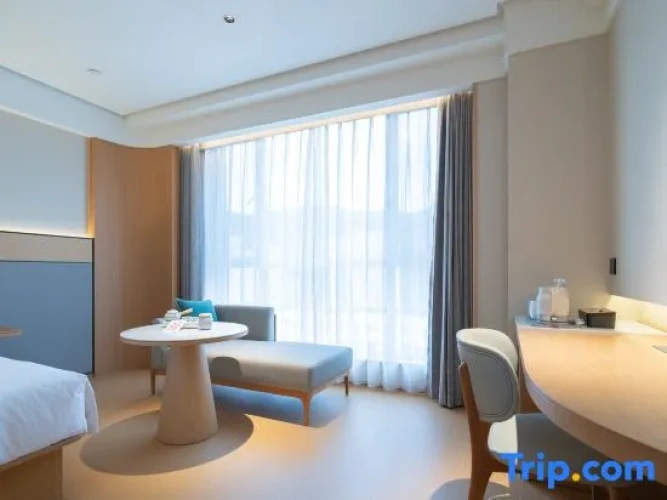 Standard Double room with view