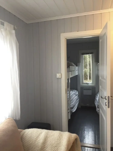 1 Bedroom Standard Family room with mountain view