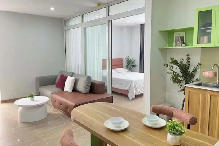 1 Bedroom Grand Club Suite with city view