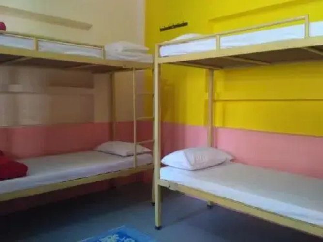 Bliss Hostel Guest House
