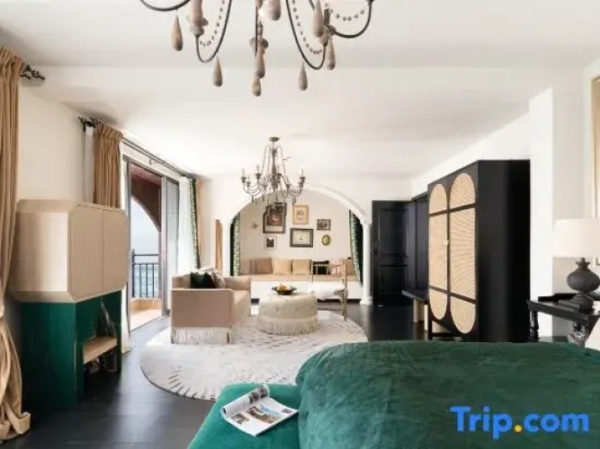 Family Suite with balcony and with sea view