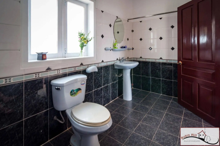 Robin Hill Guesthouse