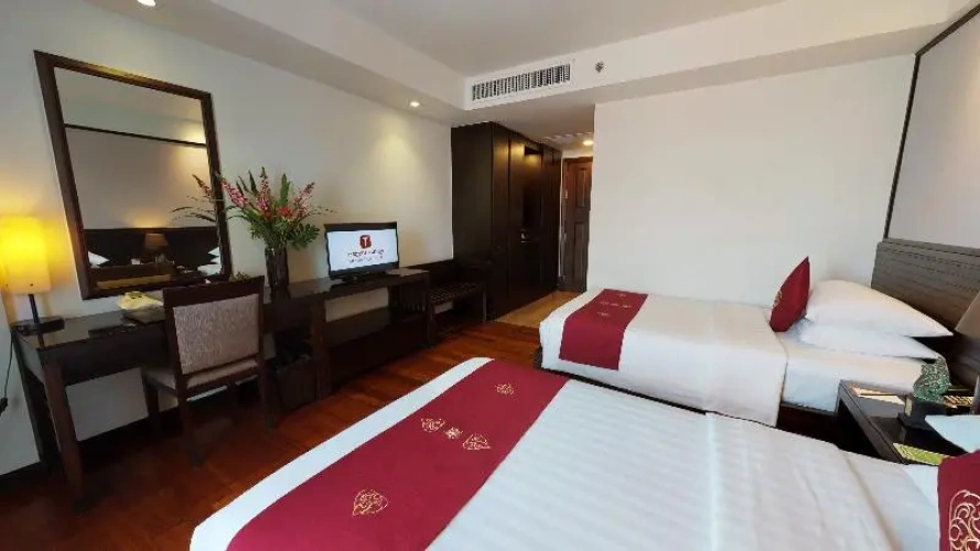 Superior Twin room with balcony