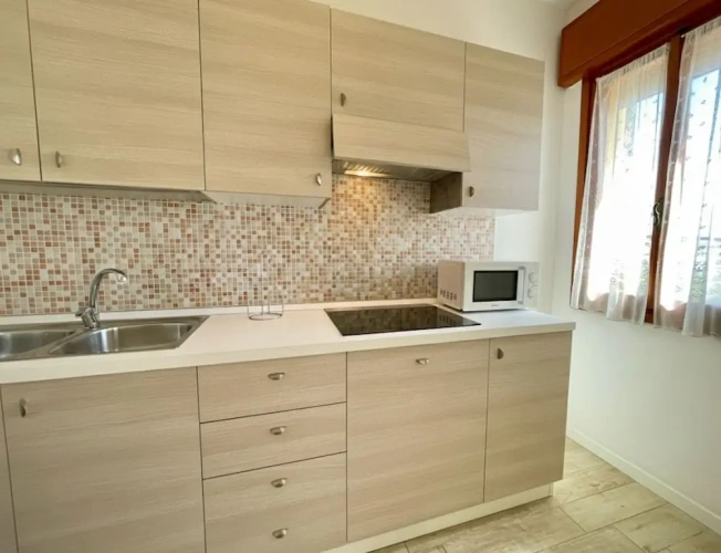 2 Bedrooms Apartment with balcony and with city view