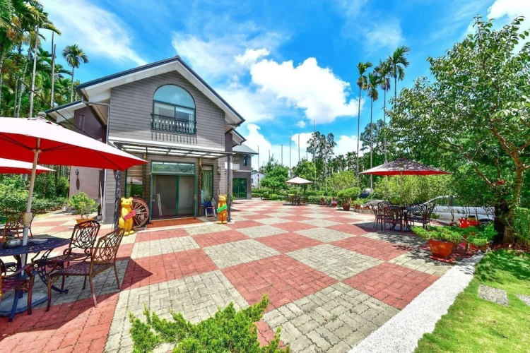 Yujue Holiday Villa