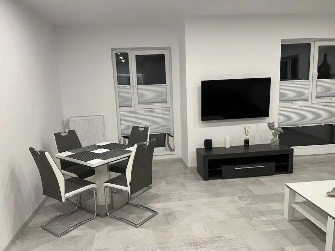 Amazing 2-Room Penthouse Cityview W13