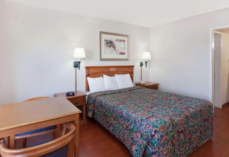 Deluxe Double Suite