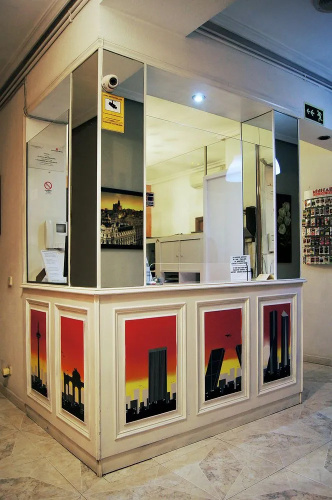 Hostal Fuencarral Kryse