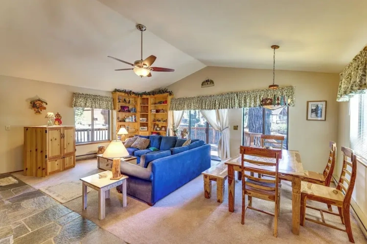 2 Bedrooms Cottage