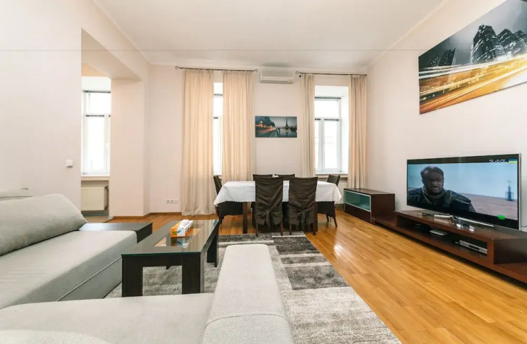 Apartment Khreschatyk 15