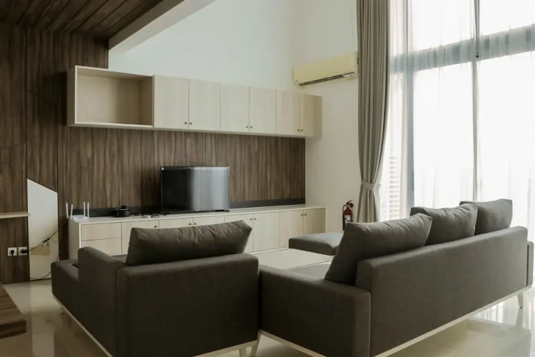 Spacious And Elegant 1Br Loft At Neo Soho Apartment