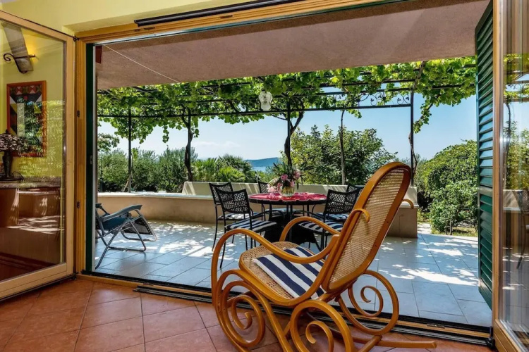 Villa Belezza Sleeps 8 With Pool