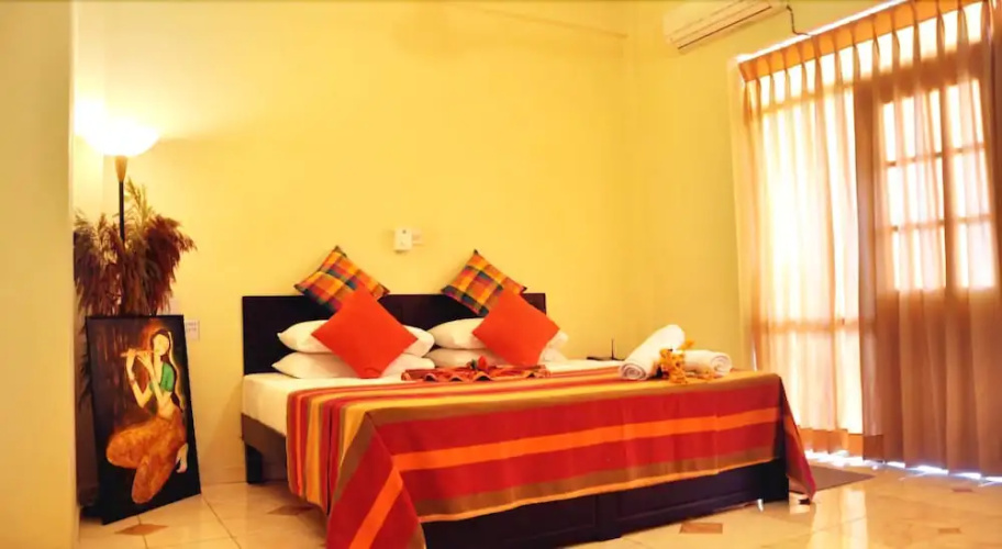 Nathaliya Transit hotel CMB