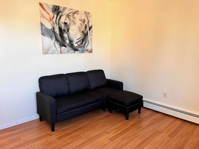 Amazing Three Bedrooms Apartment