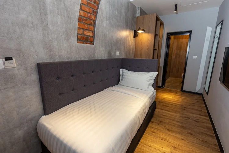 Standard Single room