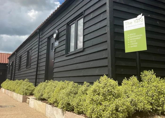 2 Bedrooms Superior Cottage
