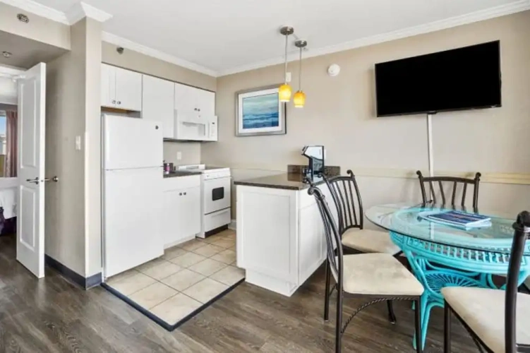 1 Bedroom Deluxe room oceanfront