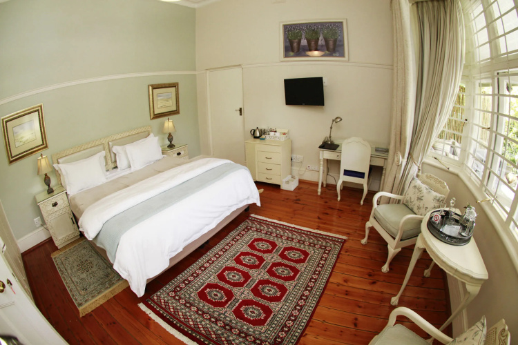 Oleander Guest House
