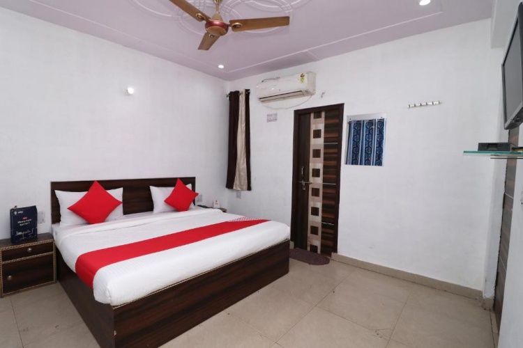 Classic Triple room
