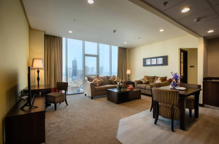 Orange Suites Hotel.