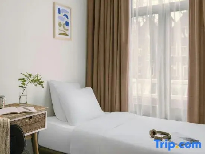 S&A Vondel Park Hotel