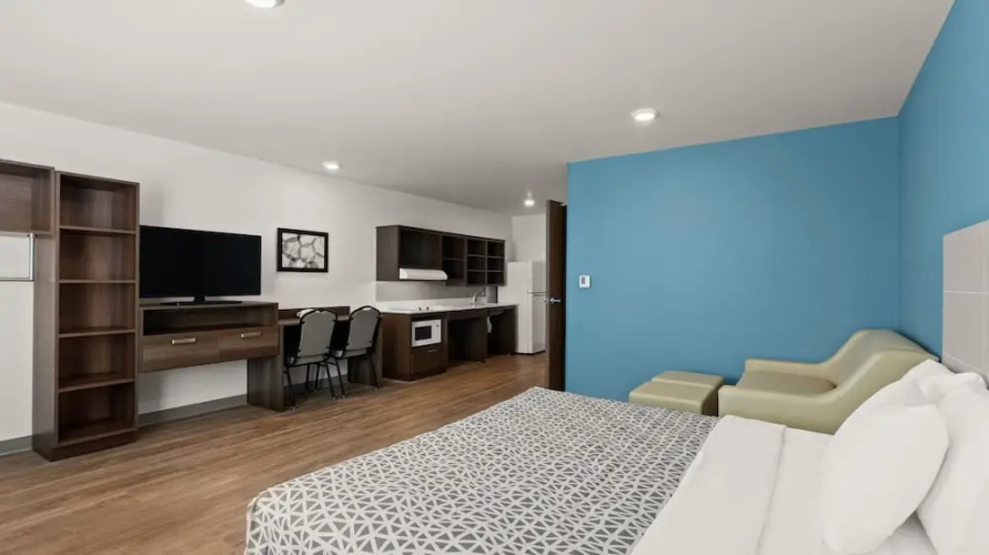 WoodSpring Suites Greeley