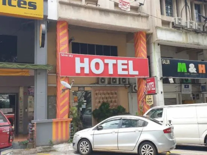 Silver Sky Hotel