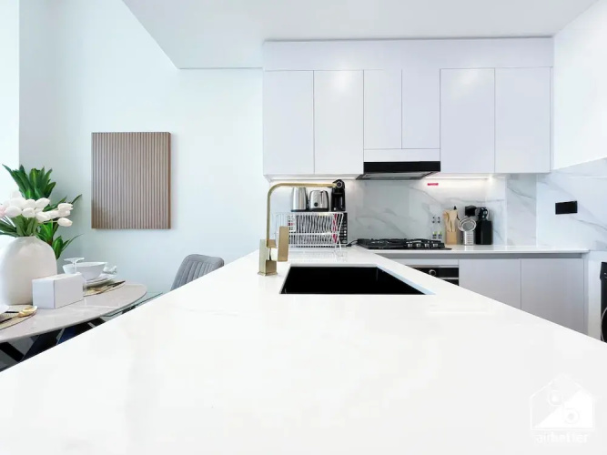 Luxury & Comfort 1B at Binghatti Amber & Balcony