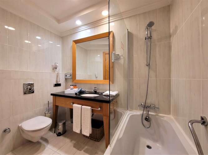 Wyndham Grand Izmir OzdilekOver view