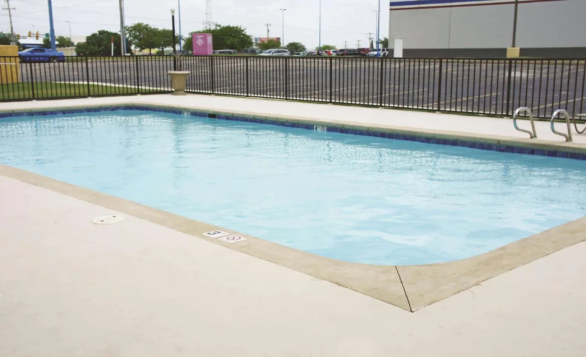 La Quinta Inn & Suites Tulsa Central