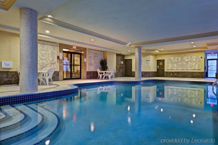 Radisson Toronto Airport West photo 14