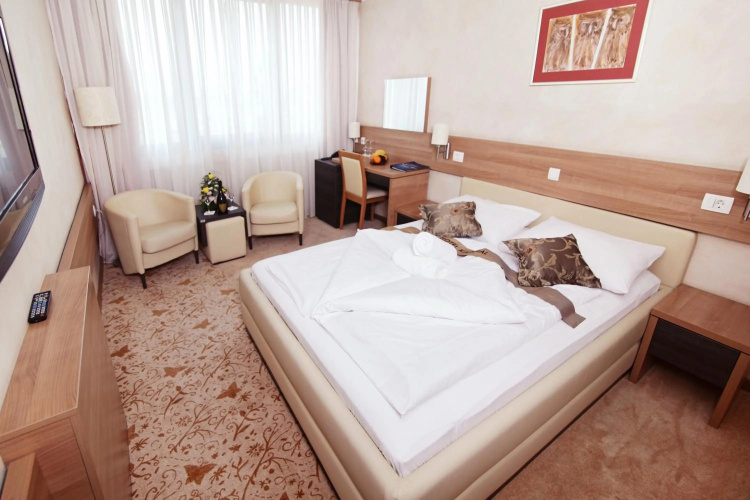Hotel Kardinal