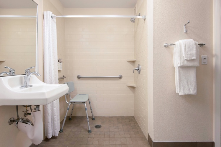 Candlewood Suites Anaheim - Resort Area photo 12