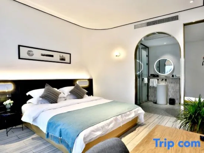 Luxury room