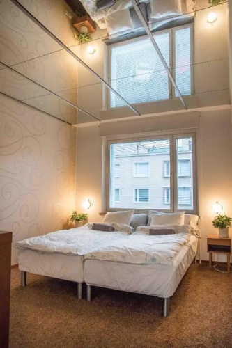 2-bedroom apt. downtown