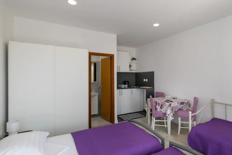 Apartments Karol & Mara - Mlini