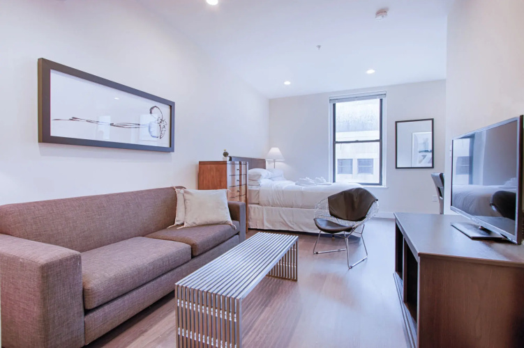 Bright Studio in Downtown Crossing by Sonder