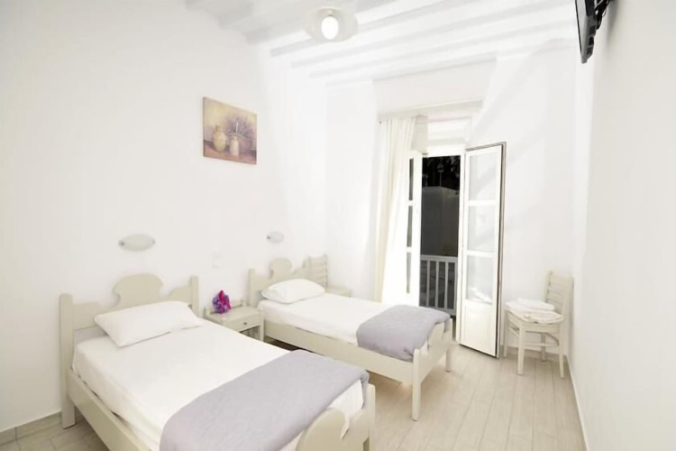 Dimitra Pension