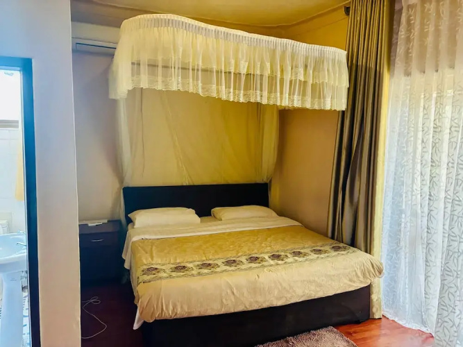 Fang Fang Suites
