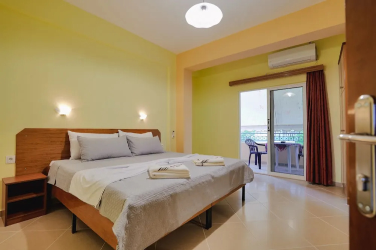 Hotel Porti
