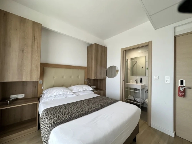 XS Double room