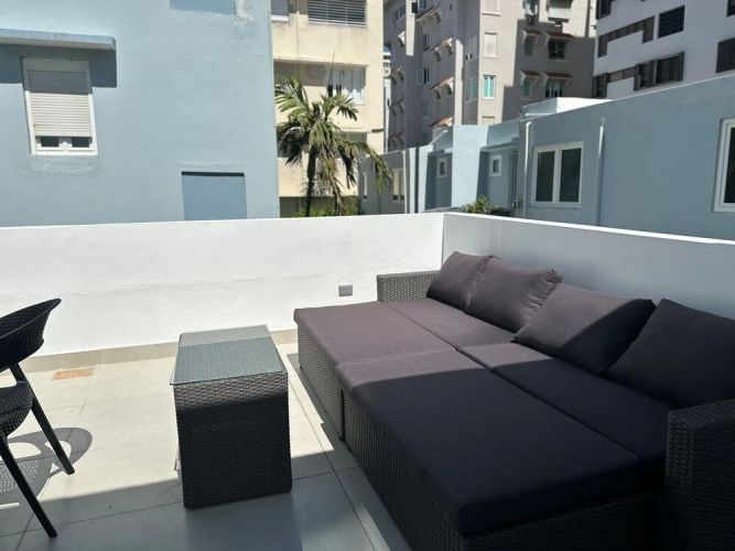 Gorgeous 1-Bedroom Beachside Suite