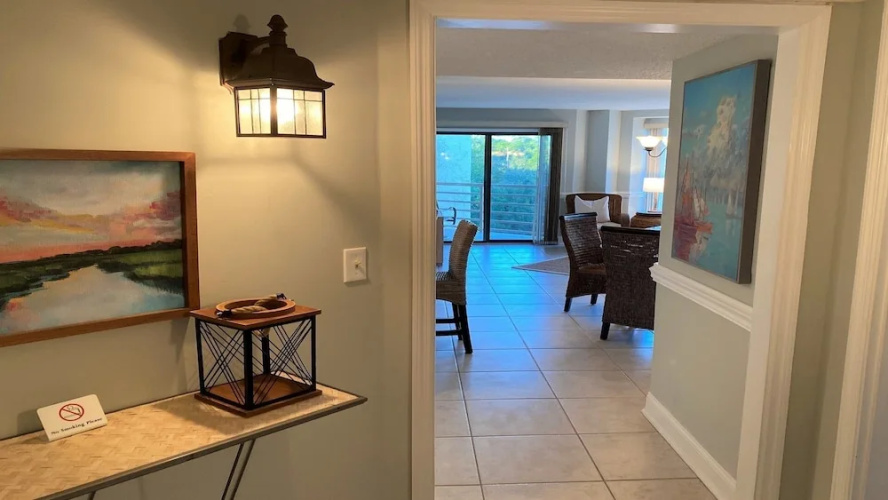 2518 Mare 2 Bedroom Condo