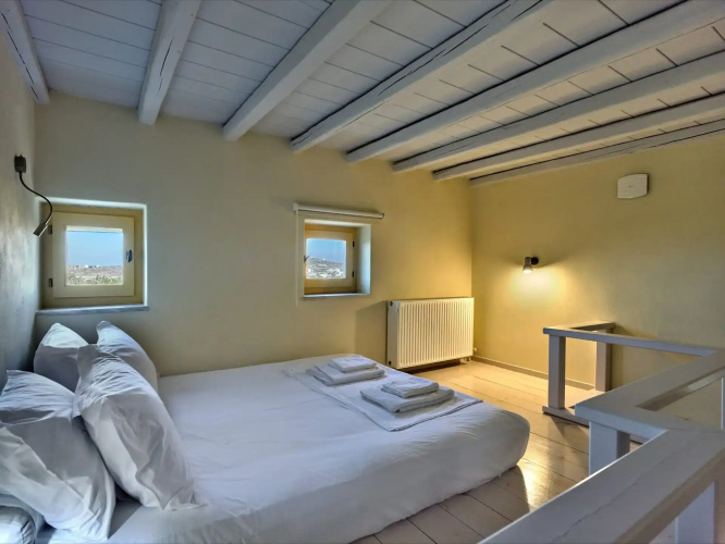 Aria Paros Residence
