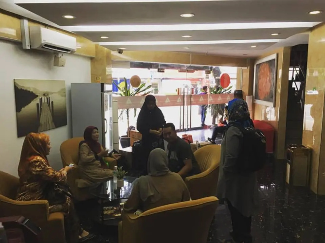 Aira Hotel