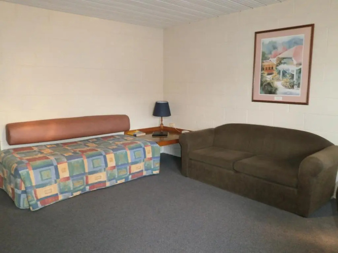 Aberdeen Court Apartments