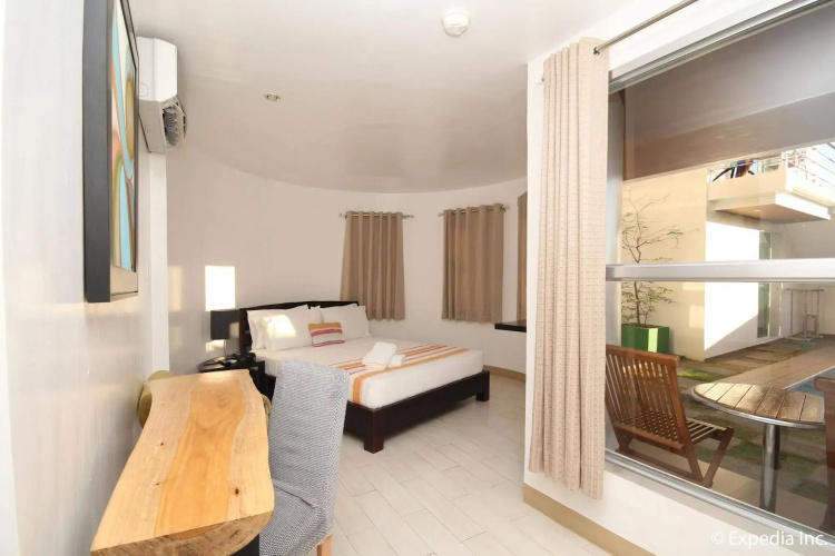 Westcliff Villa