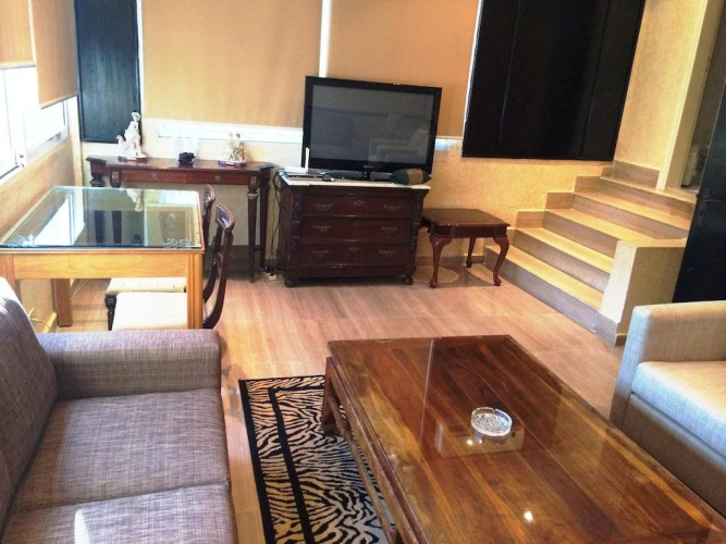 Elegant Suites